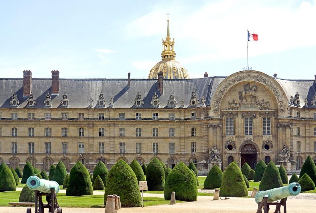 Cosy Near The Invalides Apartment *